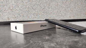 iPhone SE 2022 128GB Midnight - 5