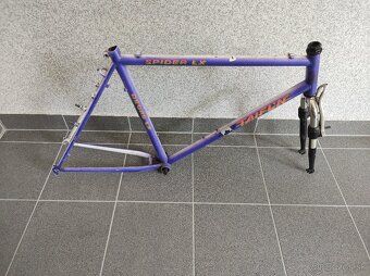 [14]  Bicyklové rámy - 5