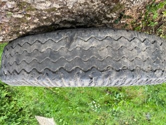 Darujem komplet koleso a pneumatiku - 5