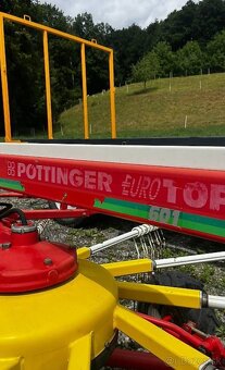 Dvojrotorový zhrnovač zhrabovačka sena pöttinger - 5