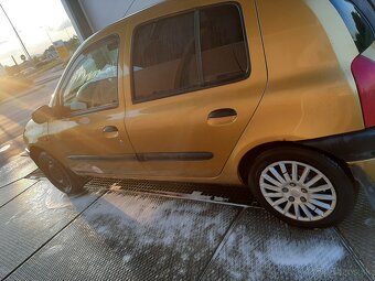 Predám Renault Clio - 5
