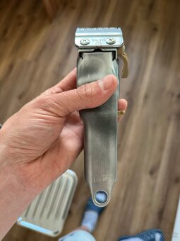 Wahl Senior Cordless – profesionálny strojček v top stave - 5