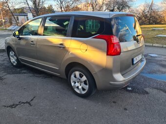 Peugeot 5008 facelift 1,6hdi automat rok 2014 - 5