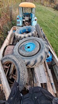 Predám traktor ZETOR 3011 - 5