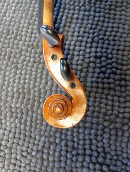 Husle 4/4, Maggini - 5