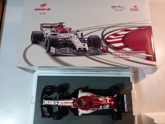 GP Č.500 TÝMU F1 SAUBER ALFA ROMEO C39 2020 RAIKKONEN SPARK - 5