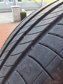 Michelin 205/55 R19 - 5