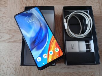 Predám Motorola Moto E32s 4 GB / 64 GB - 5