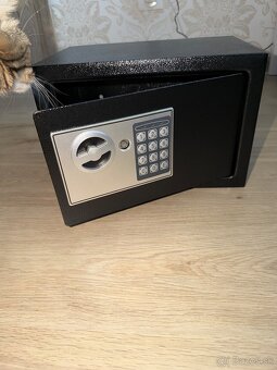 Domáci trezor MALATEC - 5