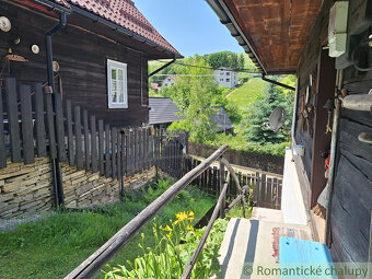 Tradičná drevenica pripravená pre chalupárov, na pozemku s - 5