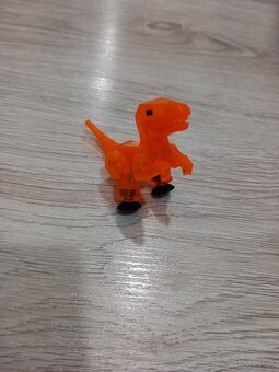 Predám hru stikbot s rozšírením - 5