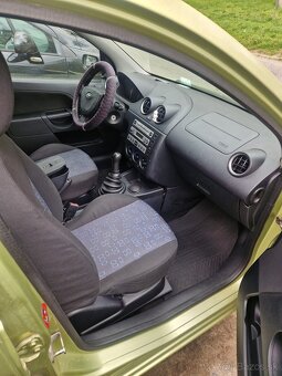 Ford Fiesta 1.4i - 5