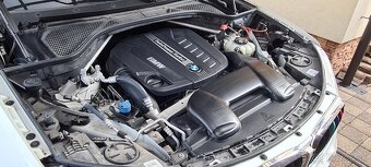BMW X6 M sport 30d , 2018 , 89.600.000 km , SK - 5