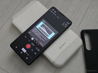 Vymenim predam najnovsi SONY 1 VI kupeny v Alze - 5
