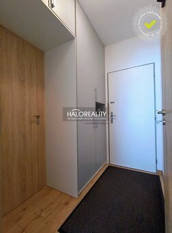 HALO reality - Predaj, garsónka s parkovacím státim Senec, H - 5