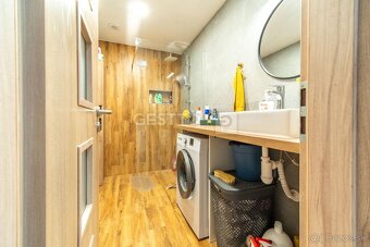 GESTTO | 5-IZBOVÝ RD NA PREDAJ | HRNČIAROVCE NAD PARNOU | 10 - 5