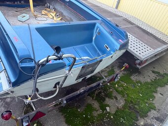 Laminatovy čln Weedo GT - 5