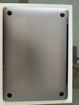 Apple M2 MacBook Pro 13 2022 - 5