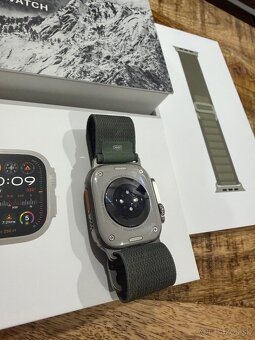 Apple Watch Ultra 2 GPS + Cellular - 5