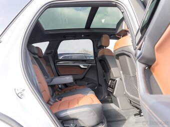 Volkswagen Touareg 3.0 TDI 4M R-LINE - 5