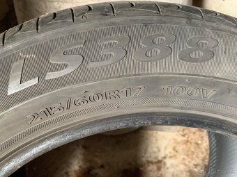 Letne pneu.215/60r17 - 5