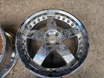 4x100 R18 - 5