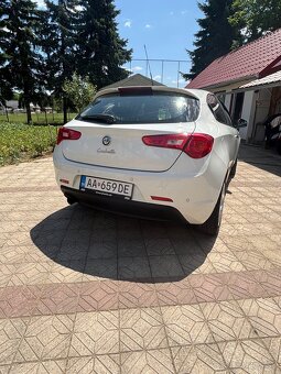 Alfa Romeo Giulietta - 5