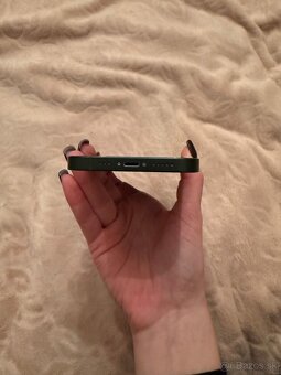 📱 iPhone 13 – 128 GB, zelený - 5