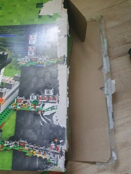 Lego Minecraft 21127 - 5