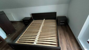 Manželka posteľ, nočné stolíky, komoda - 5