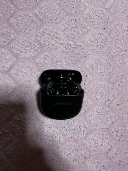 Bose QuietComfort Ultra Earbuds - čierna - 5