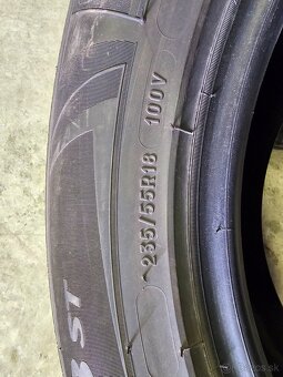 235/55R18 - 5