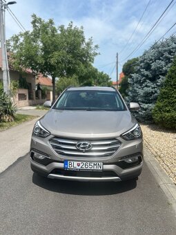 Hyundai Santa Fe - 5