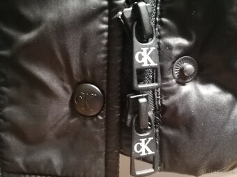 Calvin Klein zimná bunda - 5