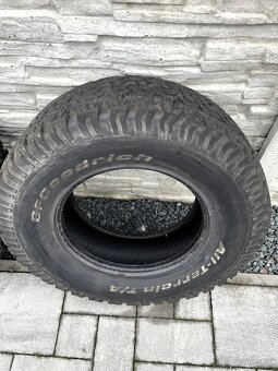 285/70 R17 BFGoodrich Off-Road - 5