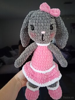 Háčkovaná hračka- zajačica - 5