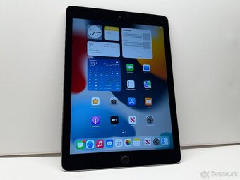 Apple iPad Air 2 Wi-Fi 32GB - 5