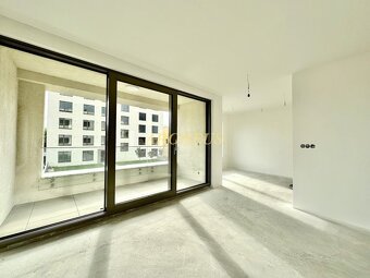 4 IZBOVÝ BYT 99 m2, LOGGIA, NOVOSTAVBA, CENTRUM, PREŠOV - 5