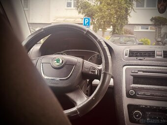 Skoda octavia 2 Facelift Sedan - 5
