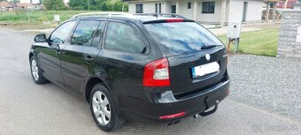Škoda Octavia Combi 2.0TDI DSG ELEGANCE - 5