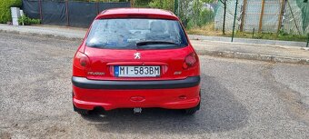 Predám Peugeot 206 1,4 benzín - 5