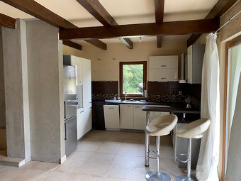 Bývanie v domčeku len kúsok od B. Bystrice? Nech sa páči ... - 5