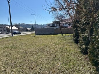 STAVEBNÝ POZEMOK V CENTRE MESTA - 5