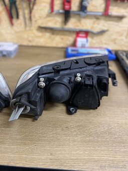 Svetlá Passat B5.5 - 5