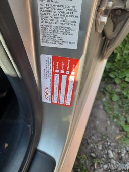Predam Toyota Corolla 1,4 benzin - 5