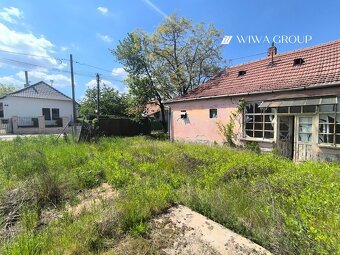Stavebný pozemok s rodinným domom na predaj - 5
