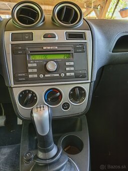 Ford Fiesta 2008 1.3 - 5