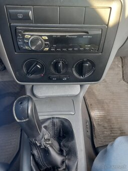 Predám škodu octavia 1.9 tdi - 5