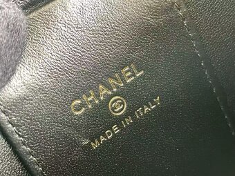Chanel - 5