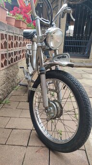 Moped Aprilia - 5